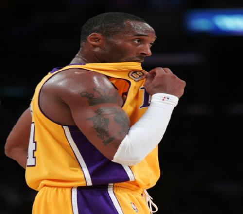 唐斯,板领军尼克,斯逆袭,火狐,火狐体育,HuoHu,火狐体育官网